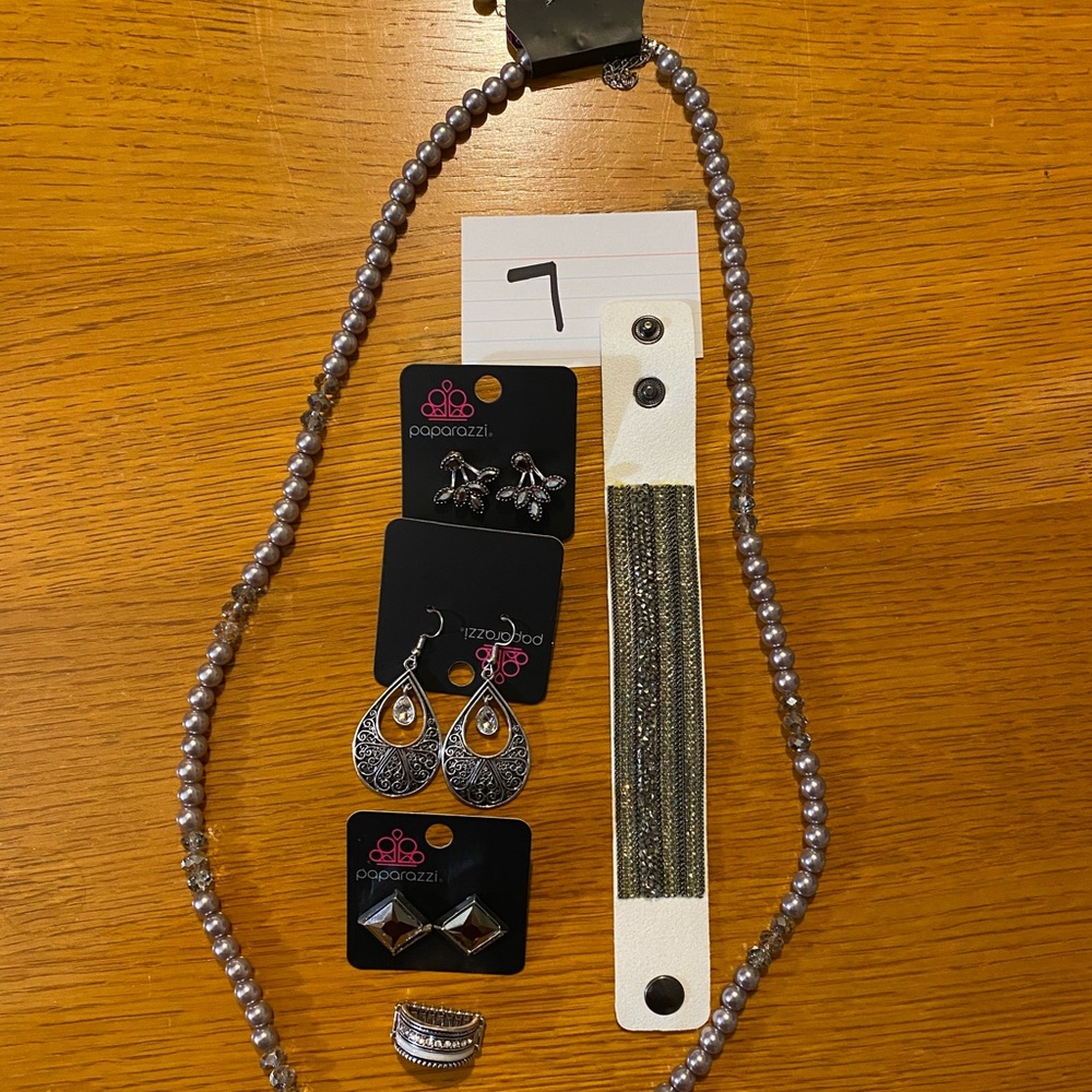 Paparazzi jewelry